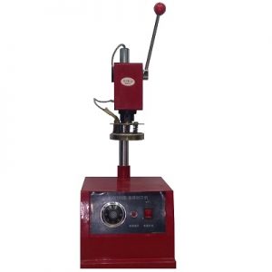 ماكينة كبس الاغطية المعدنية علي الزجاجات من شركة مهندس منسي