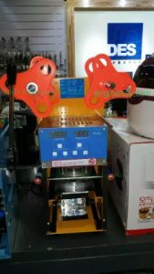 ماكينات لحام الاكواب مع القطع للغطاء الكهربائية منها بيد ومنها بزر من شركة مهندس منسي